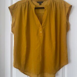 Banana Republic Dolman Blouse Medium, Yellow. EUC.